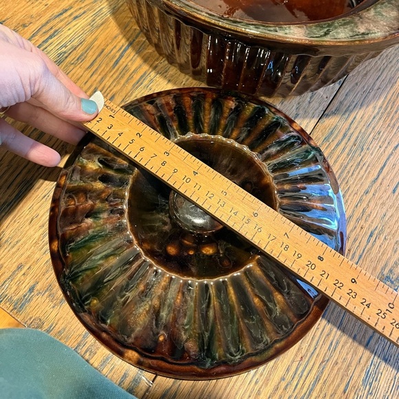 📍Vintage Cake Bowl with Lid – Céramique de Beauce for Vachon (Quebec) - Picture 12 of 14